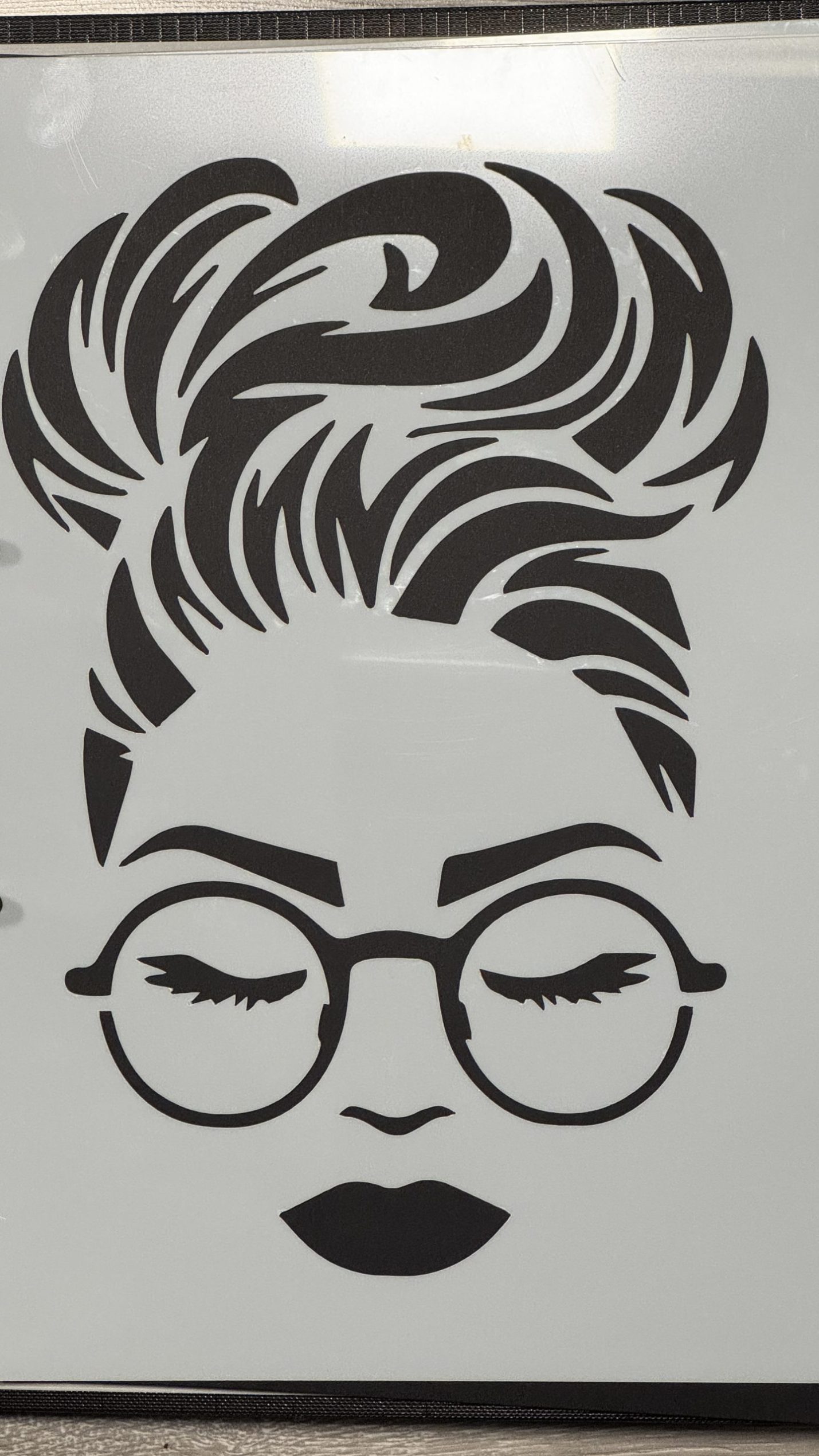 Pretty Woman Stencil - Image 3