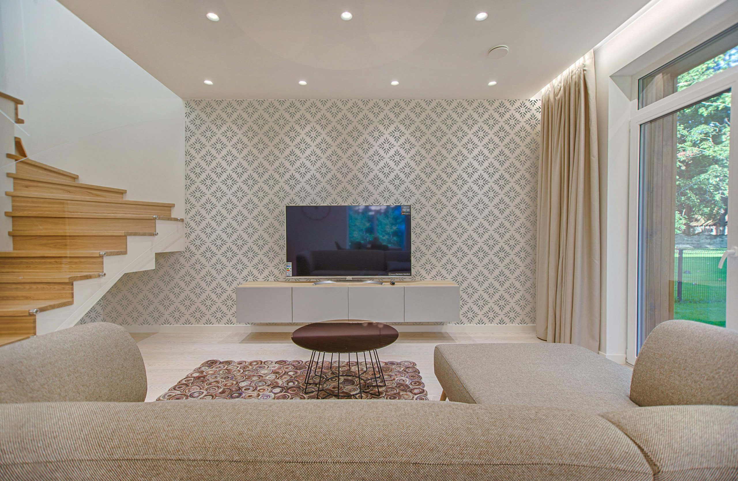 Dot Branch Stencil - Image 4